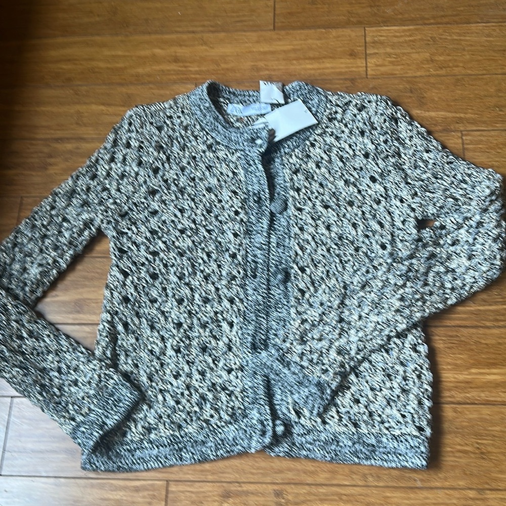 Zara women's Chanel style sparkling Knit Sweater. Size S. Brand new